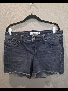 Torrid Denim Cutoff Shorts Women's Size 12 Dark Wash Raw Hem Stretch Jean Shorts